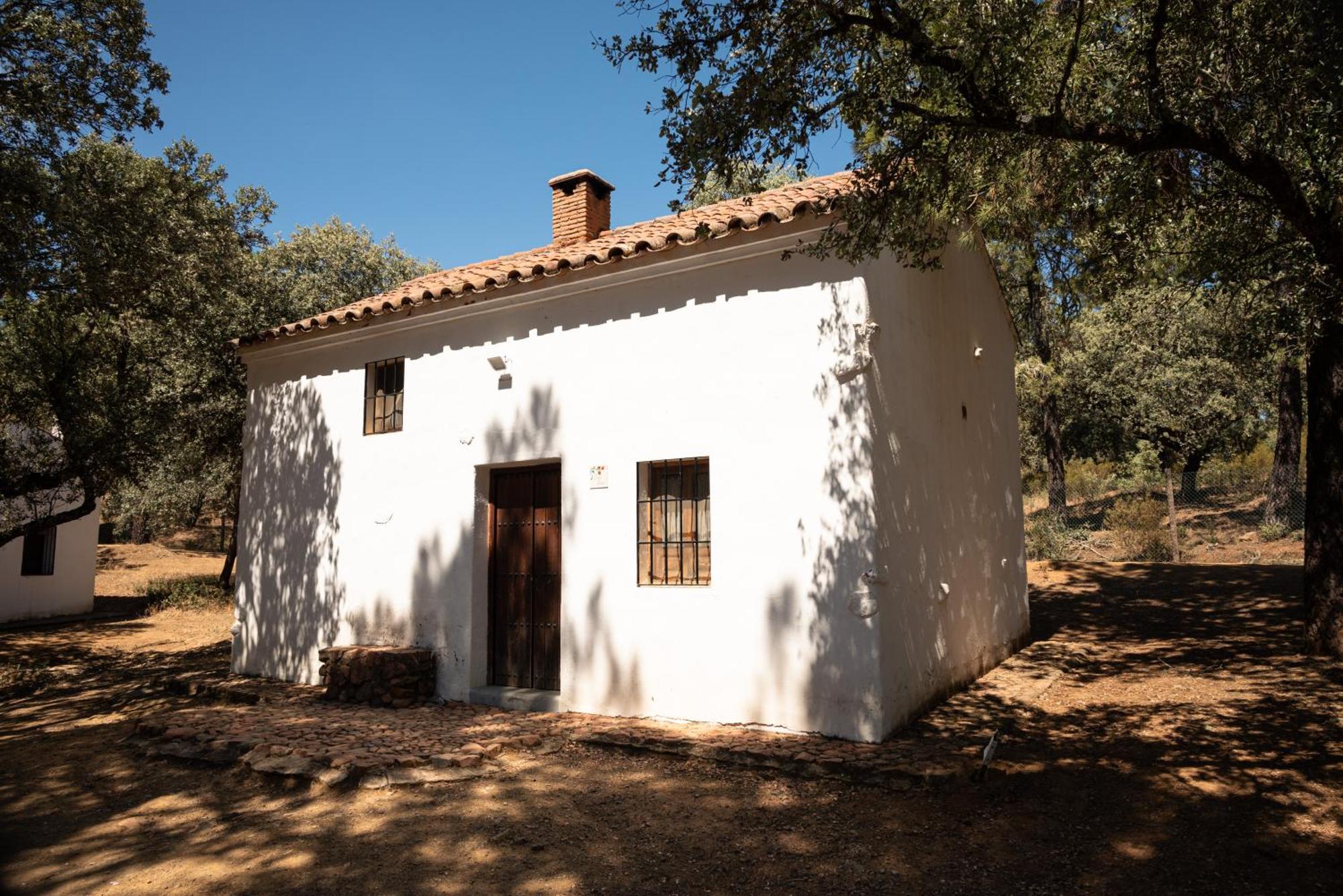 Bungalows Camping Jimmy Jones Villaviciosa de Córdoba Exteriör bild